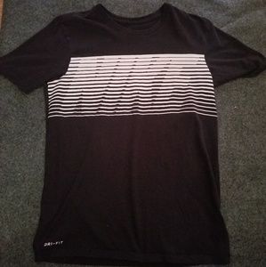 Nike Dri-Fit Athletic cut Tee shirt adult small
